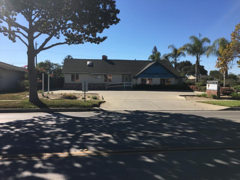 Arensdorf Chiropractic Front Exterior for Santa Maria Chiropractor Dr. Arensdorf
